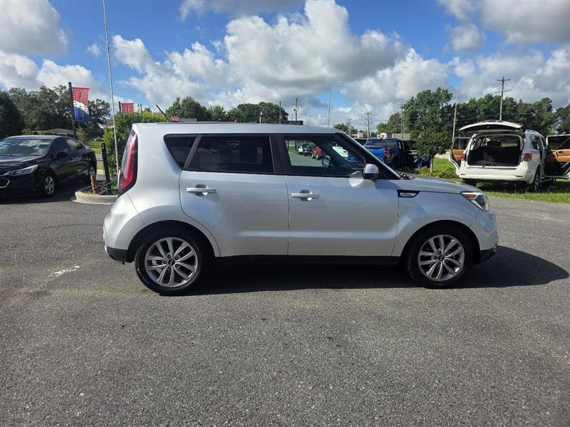 Kia Soul + 2019