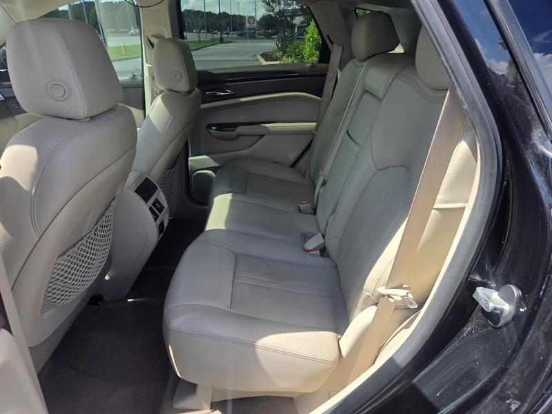 Cadillac SRX Luxury Collection FWD 2015