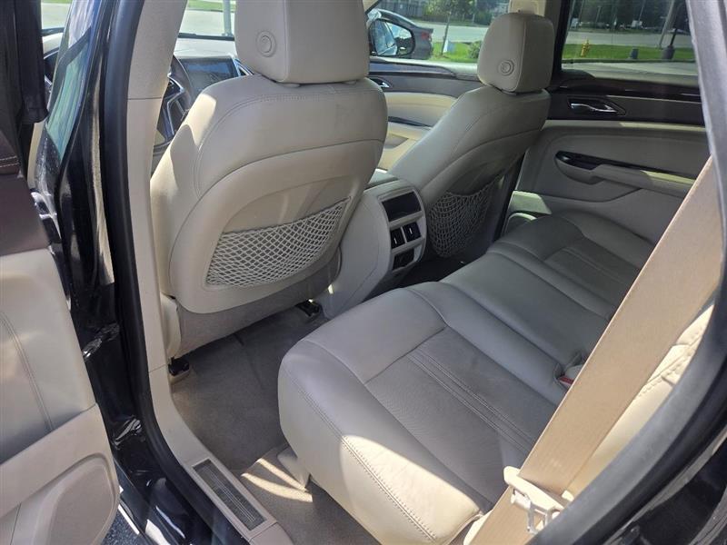 Cadillac SRX Luxury Collection FWD 2015
