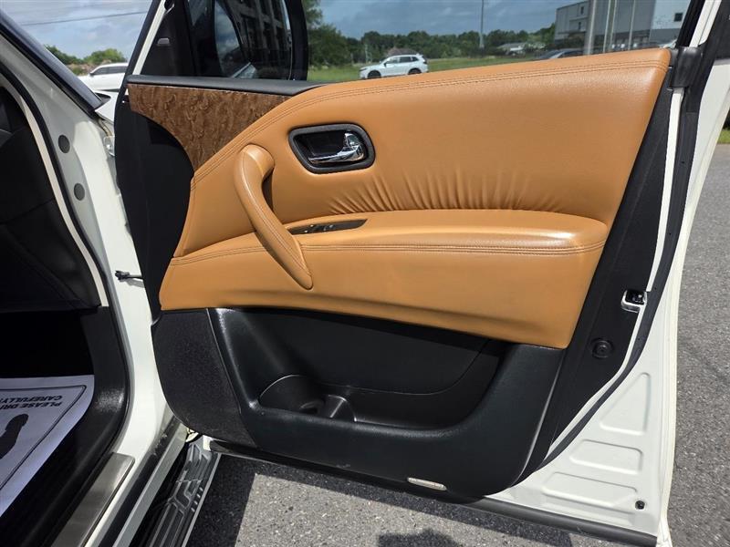 Infiniti QX80 2WD 2016