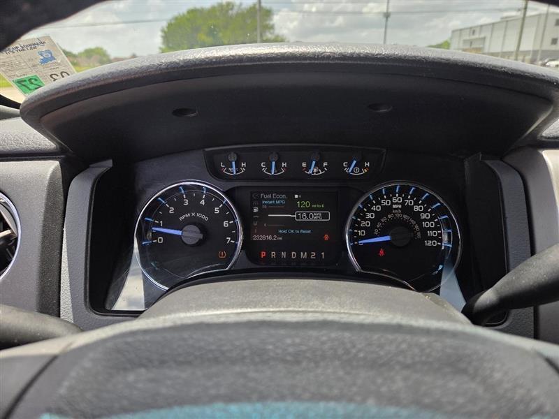 Ford F-150 XLT SuperCrew 5.5-ft. Bed 2WD 2011