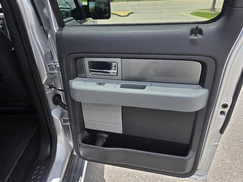 Ford F-150 XLT SuperCrew 5.5-ft. Bed 2WD 2011