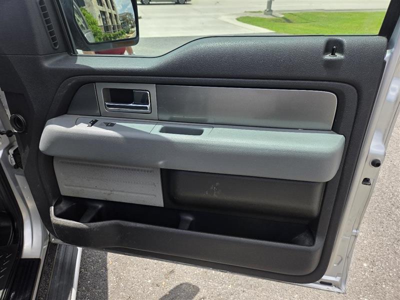 Ford F-150 XLT SuperCrew 5.5-ft. Bed 2WD 2011