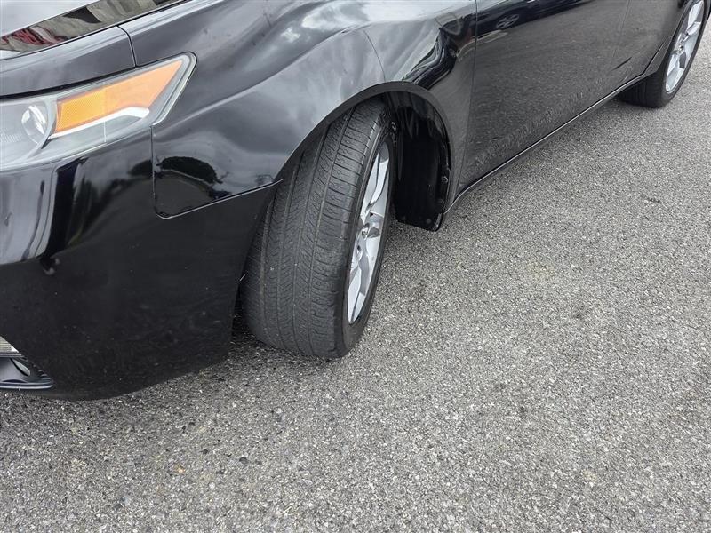 Acura TL 6-Speed AT 2012