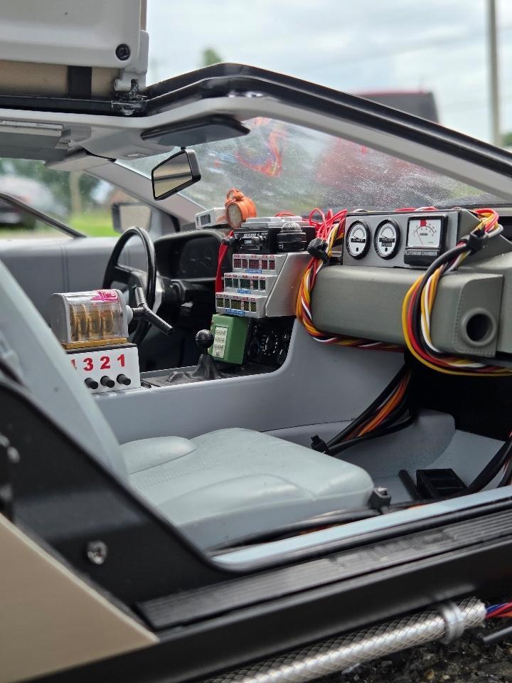 DeLorean DMC-12  1981