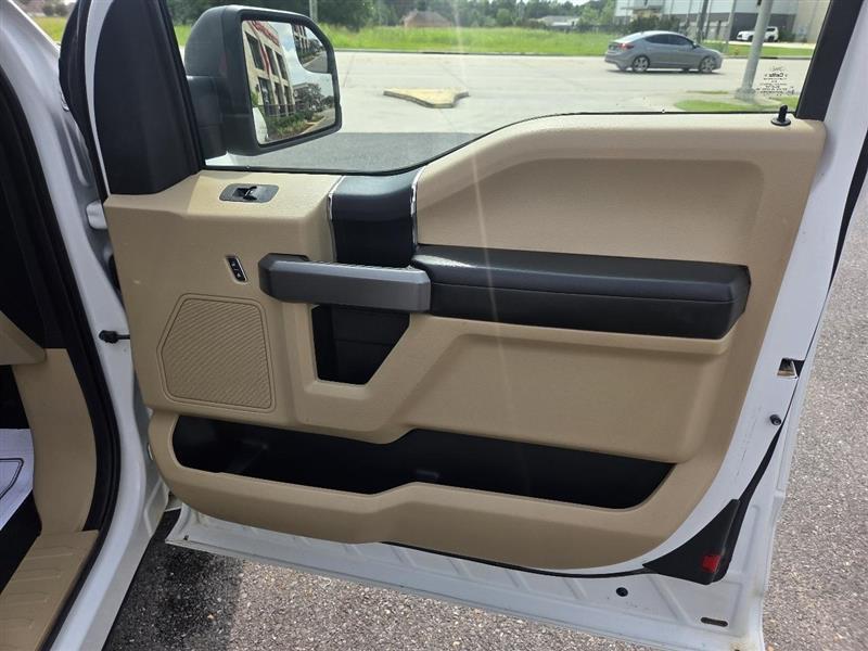 Ford F-150 Lariat SuperCab 8-ft. 2WD 2015