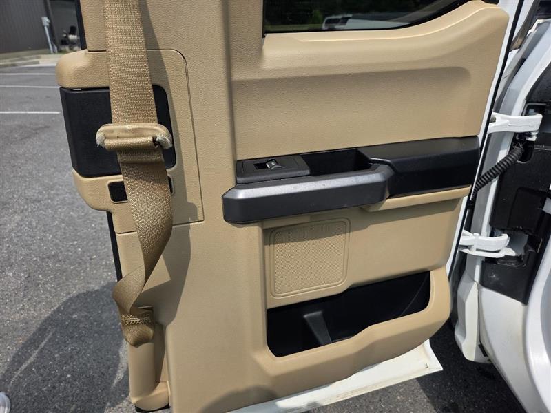 Ford F-150 Lariat SuperCab 8-ft. 2WD 2015