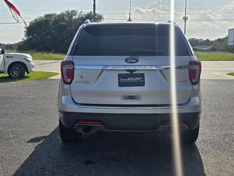 Ford Explorer Limited 4WD 2019