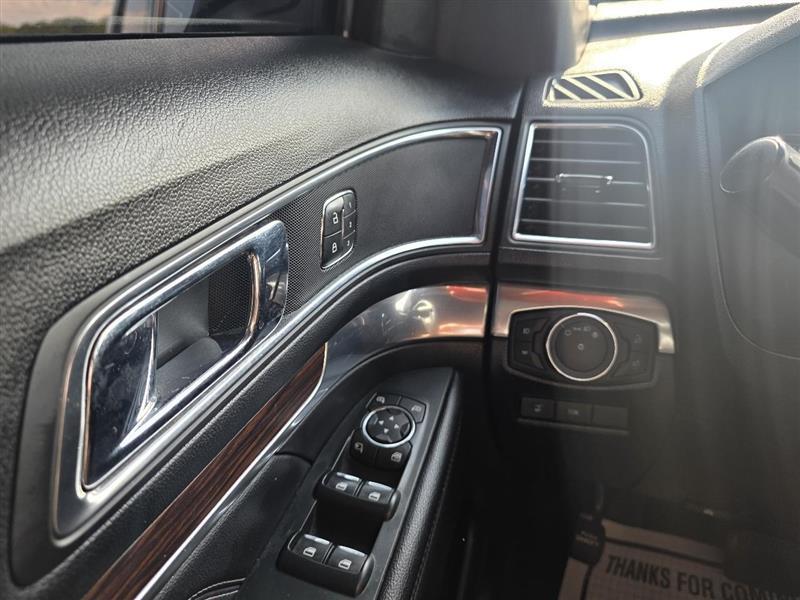 Ford Explorer Limited 4WD 2019