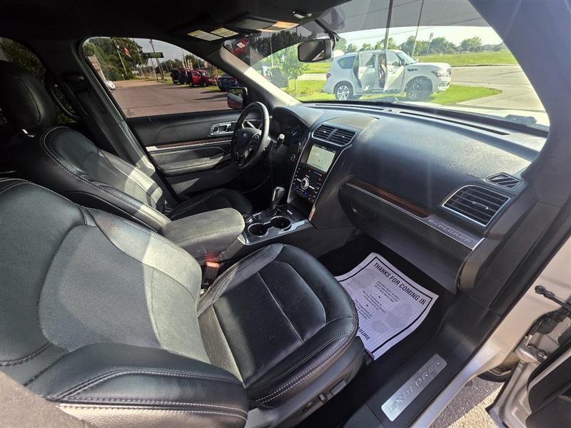 Ford Explorer Limited 4WD 2019