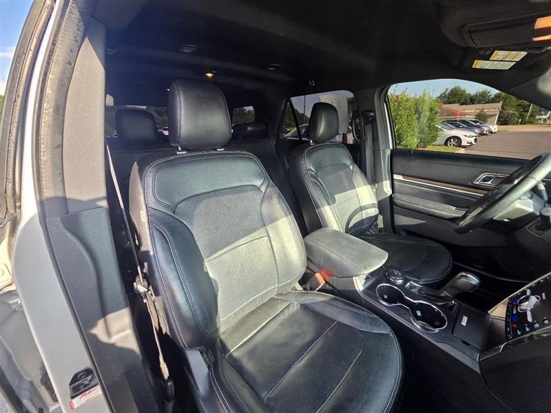 Ford Explorer Limited 4WD 2019