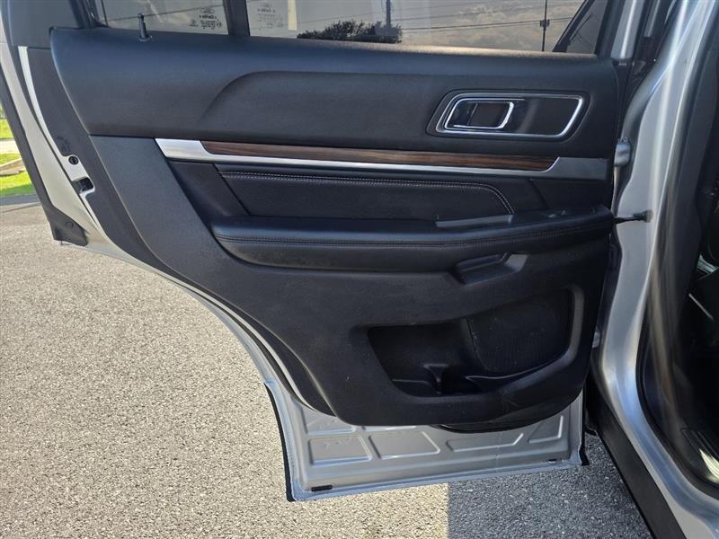Ford Explorer Limited 4WD 2019