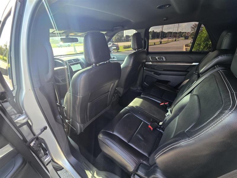 Ford Explorer Limited 4WD 2019
