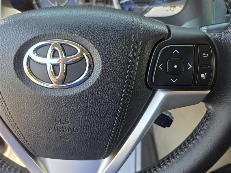 Toyota Sienna Limited Premium FWD 7-Passenger V6 2016