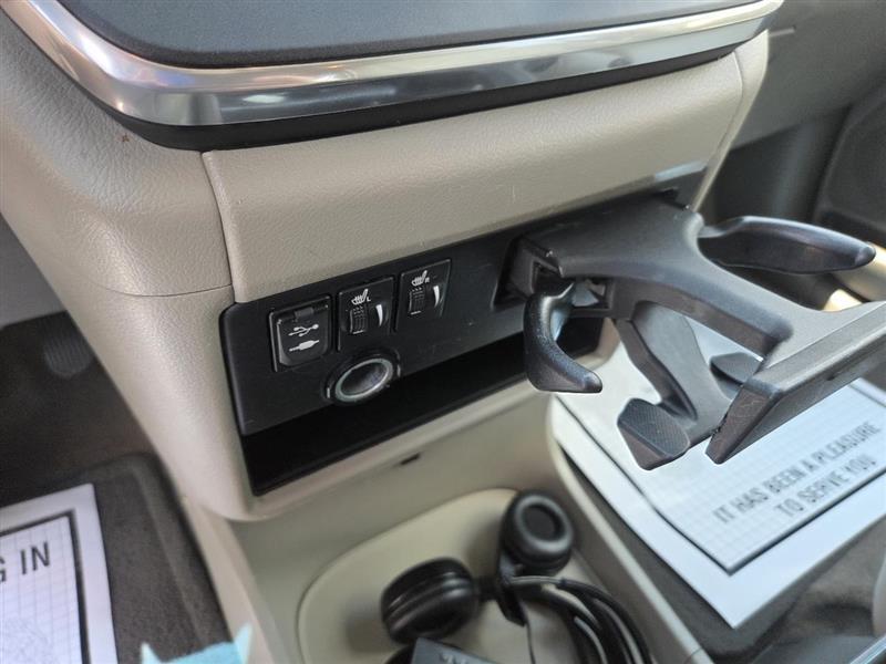 Toyota Sienna Limited Premium FWD 7-Passenger V6 2016