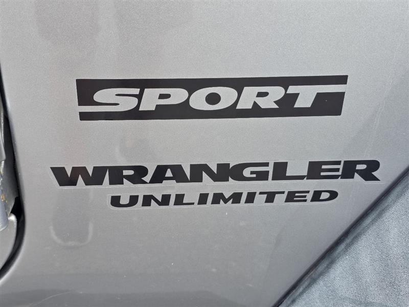 Jeep Wrangler Unlimited Sport 4WD 2017