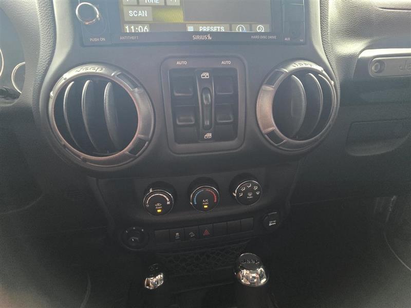 Jeep Wrangler Unlimited Sport 4WD 2017