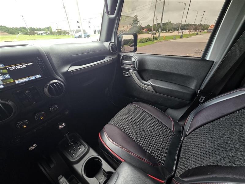 Jeep Wrangler Unlimited Sport 4WD 2017