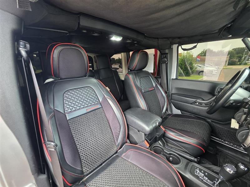 Jeep Wrangler Unlimited Sport 4WD 2017