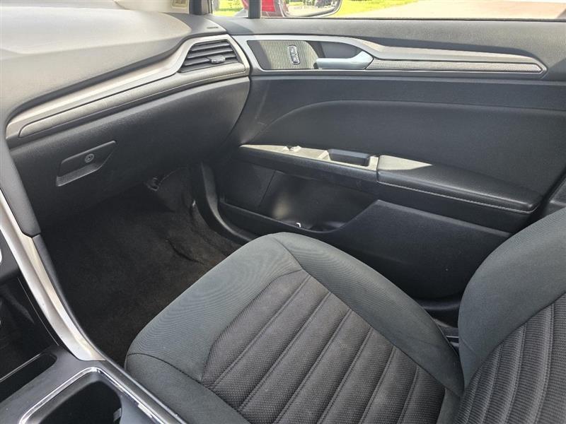 Ford Fusion SE 2018