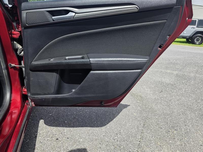 Ford Fusion SE 2018