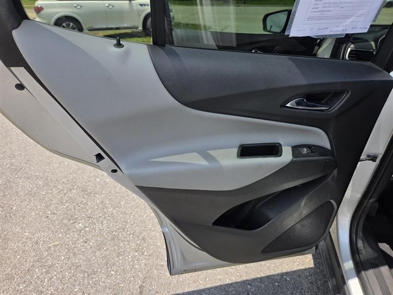 Chevrolet Equinox LS 2WD 2021