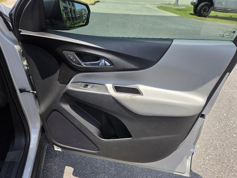 Chevrolet Equinox LS 2WD 2021
