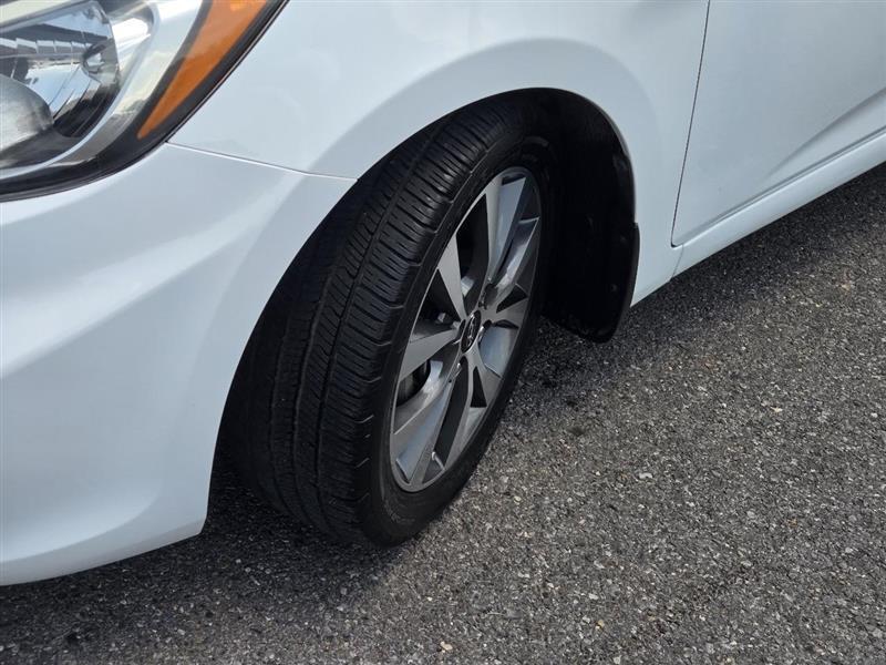 Hyundai Accent SE 4-Door 6A 2017