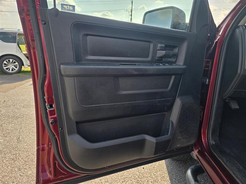 RAM 1500 Classic Tradesman Quad Cab 2WD 2019
