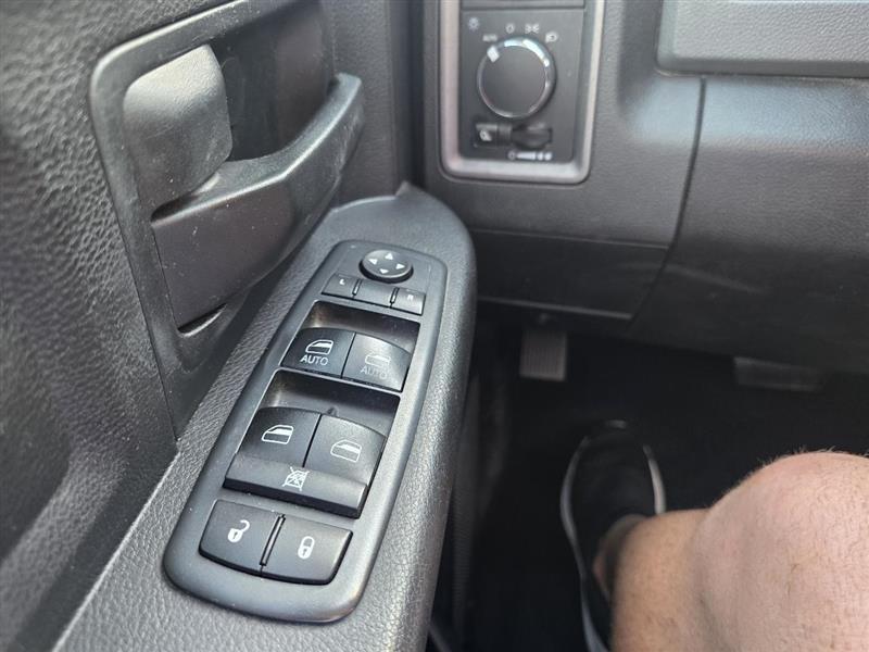 RAM 1500 Classic Tradesman Quad Cab 2WD 2019