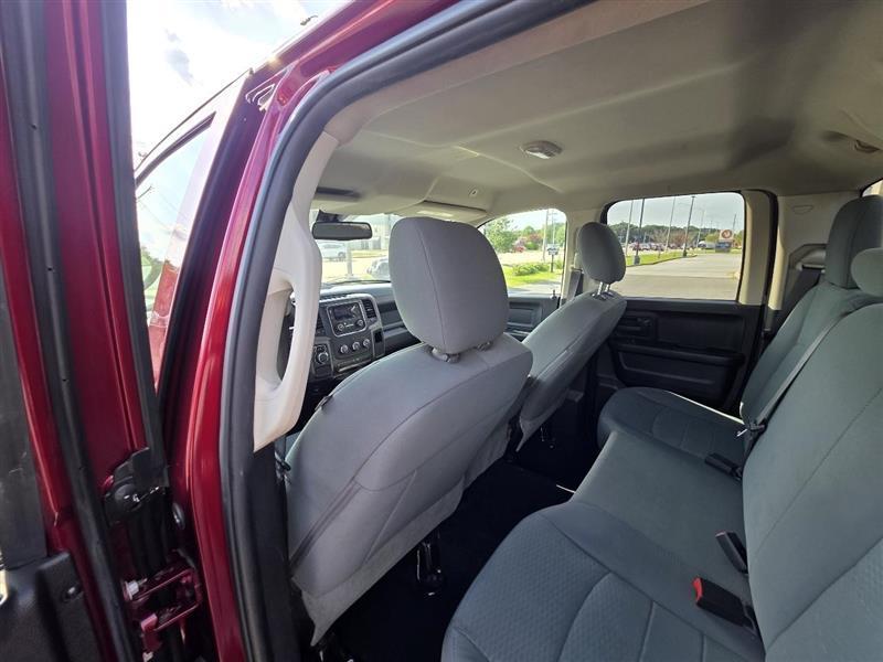 RAM 1500 Classic Tradesman Quad Cab 2WD 2019