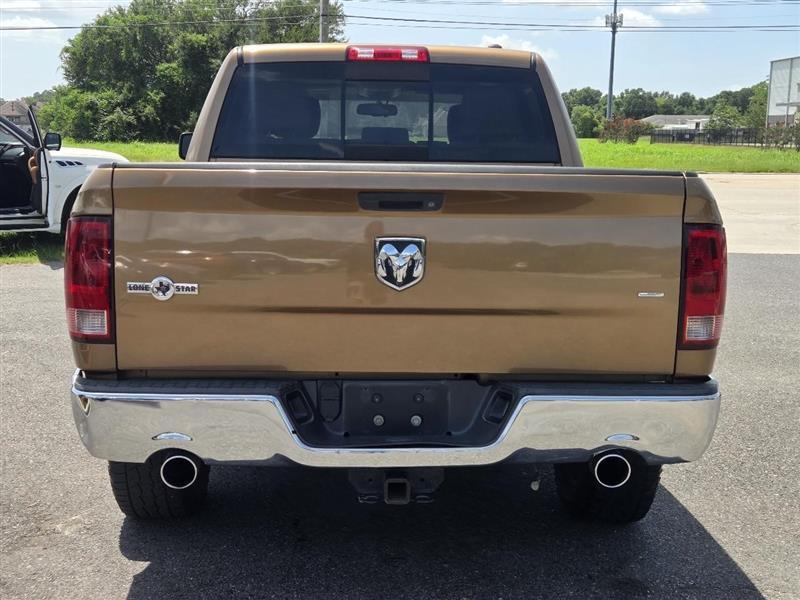 RAM 1500 SLT Crew Cab 2WD 2012