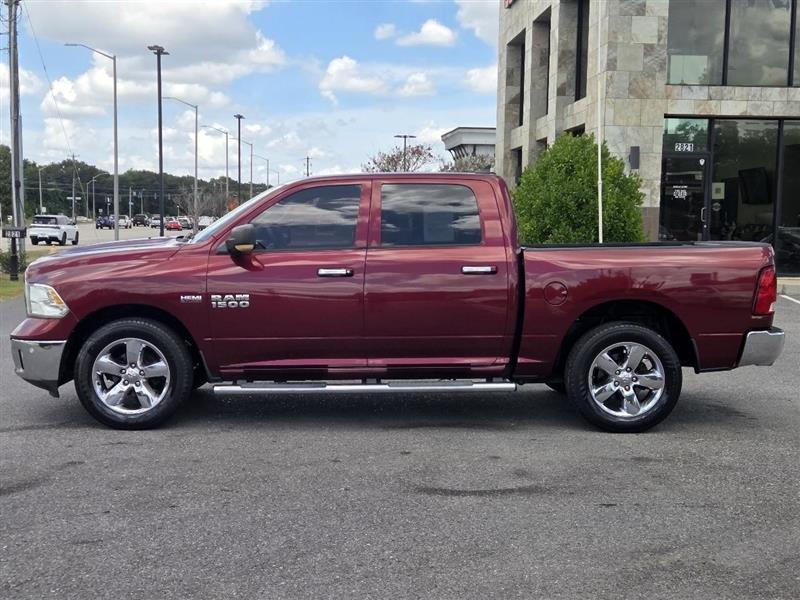 RAM 1500 SLT Crew Cab SWB 2WD 2016