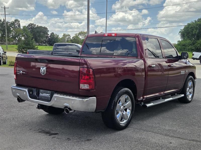 RAM 1500 SLT Crew Cab SWB 2WD 2016