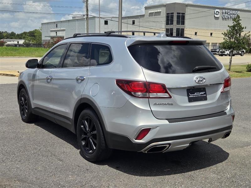 Hyundai Santa Fe SE FWD 2018