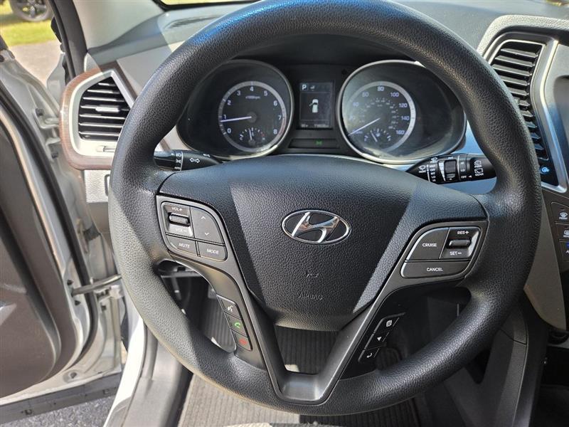 Hyundai Santa Fe SE FWD 2018