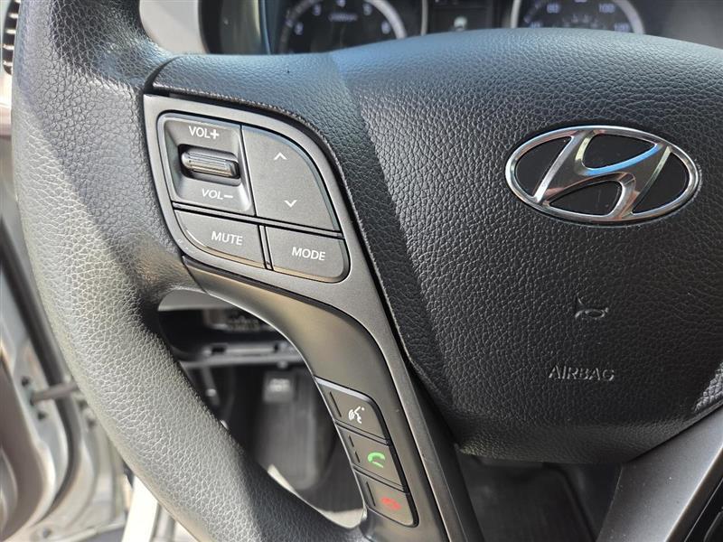 Hyundai Santa Fe SE FWD 2018