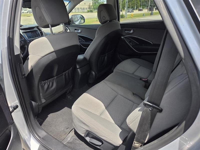 Hyundai Santa Fe SE FWD 2018