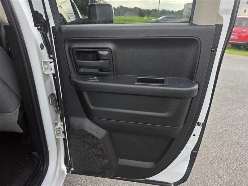 RAM 1500 Classic Tradesman Quad Cab 2WD 2019