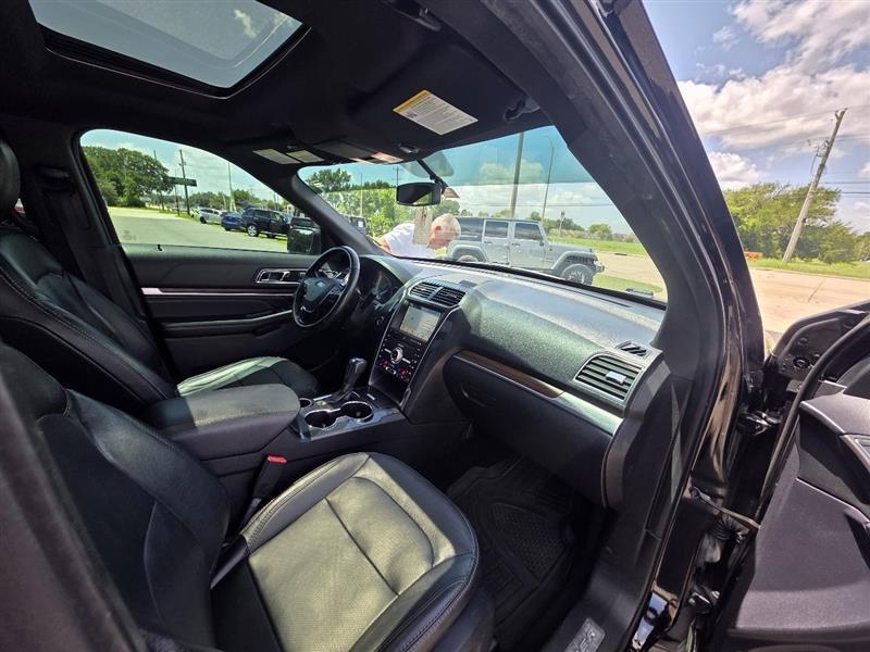 Ford Explorer Limited FWD 2019