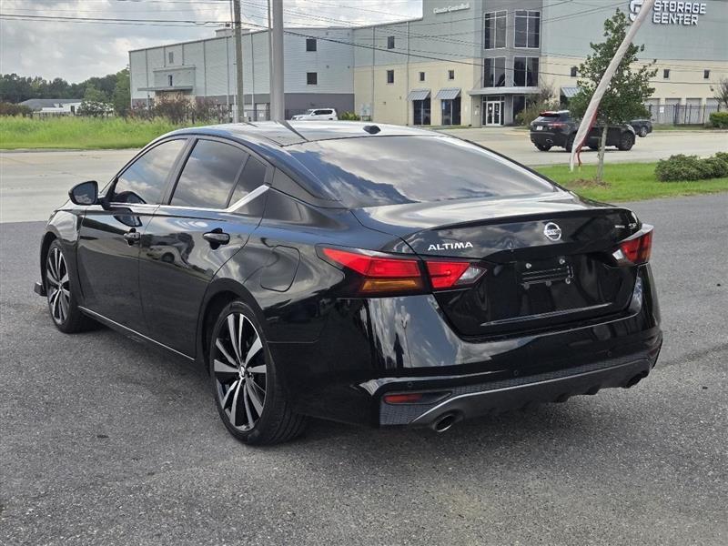 Nissan Altima 2.5 SR 2022