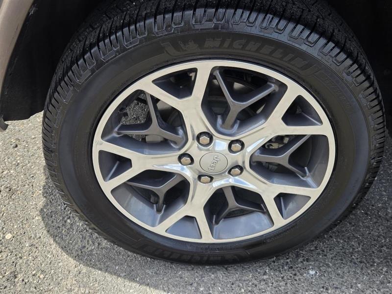 Jeep Grand Cherokee Overland 2WD 2019