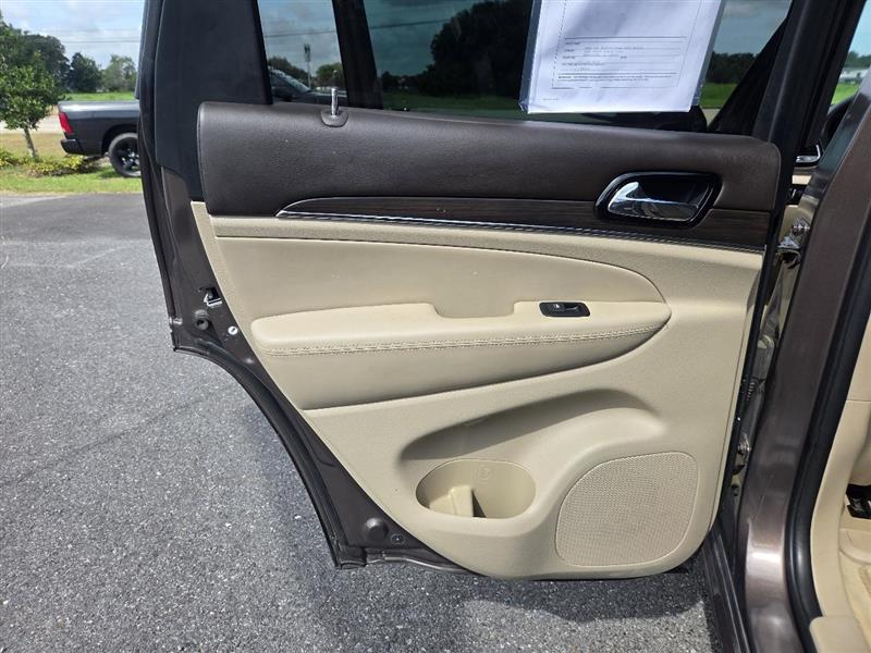 Jeep Grand Cherokee Overland 2WD 2019