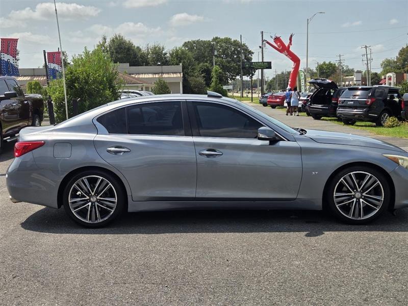 Infiniti Q50 Premium 2014