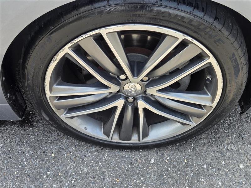 Infiniti Q50 Premium 2014