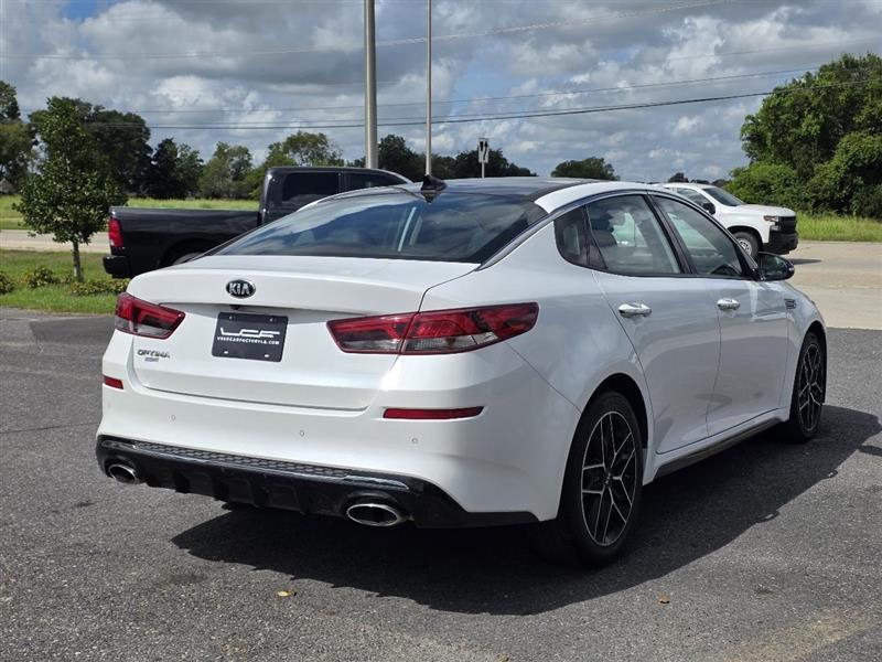 Kia Optima SE 2020