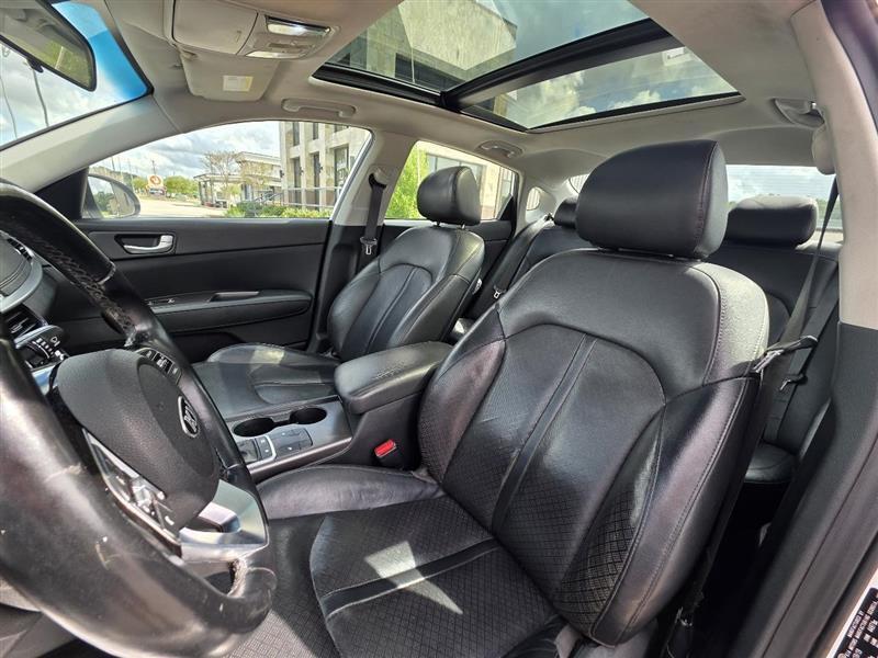 Kia Optima SE 2020