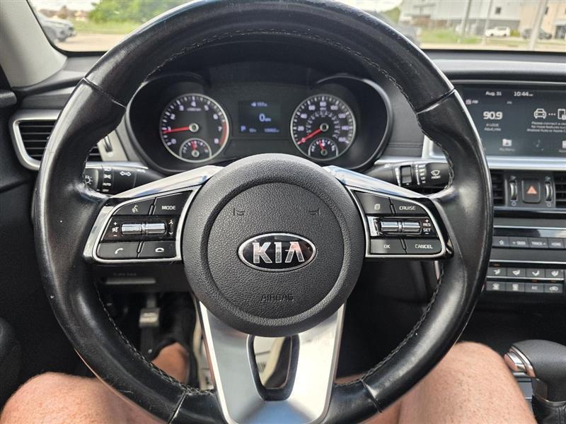 Kia Optima SE 2020