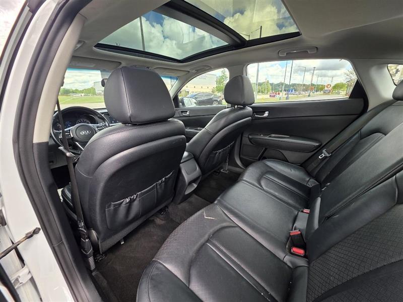 Kia Optima SE 2020