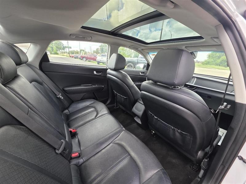 Kia Optima SE 2020